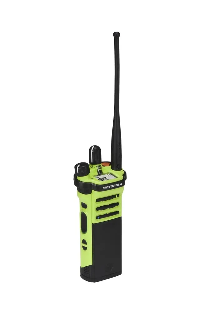 Motorola APX 6000XE - Image 2